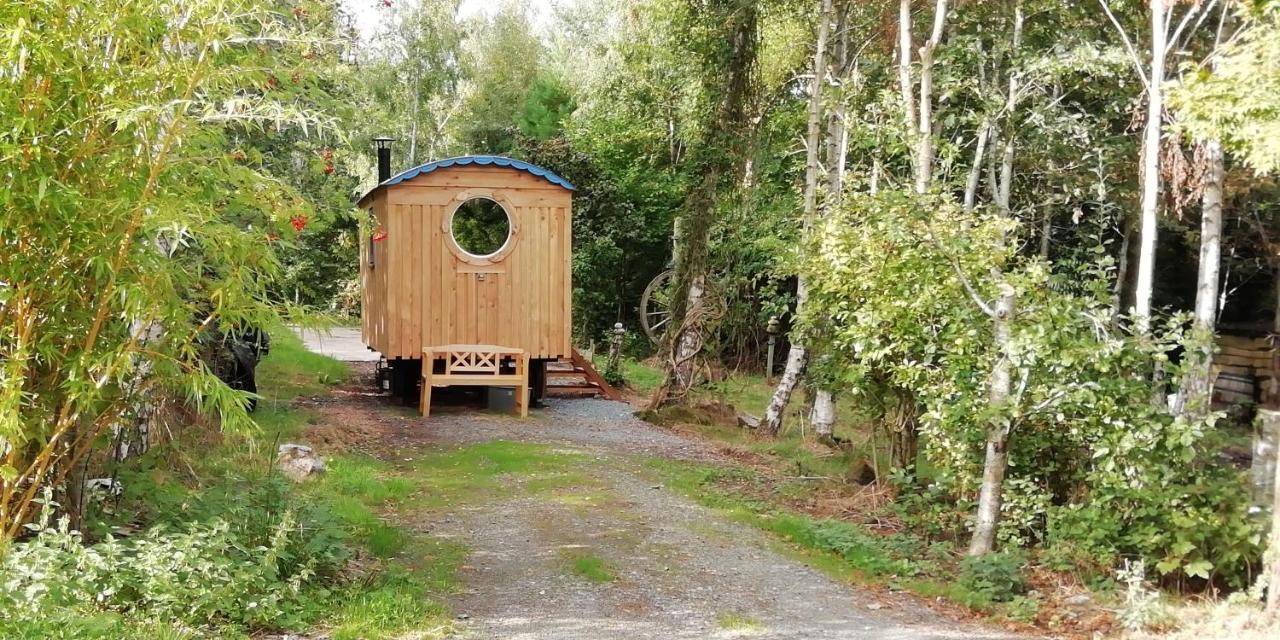 Sapphire Forest Garden Shepherd'S Hut Чърч Стретън Екстериор снимка