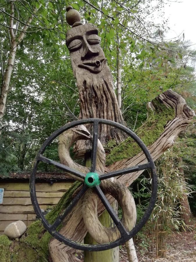Sapphire Forest Garden Shepherd'S Hut Чърч Стретън Екстериор снимка